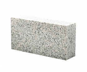 Брусчатка гранитная 300x150x80 мм пиленая Мансуровское месторождение
