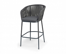 Бордо стул барный плетеный из роупа, каркас из стали темно-серый (RAL7024) муар, роуп серый 15мм, ткань темно-серая 027 NEW