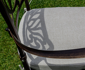 Обеденный комплект Wilhelm Royal Family из литого алюминия на 6 персон. Прямоугольный стол