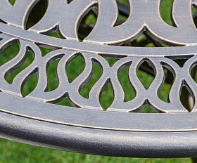 Обеденный комплект Wilhelm Royal Family из литого алюминия на 6 персон. Овальный стол