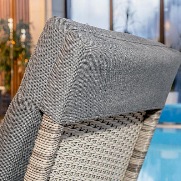 Шезлонг Agata Royal Family из искусственного ротанга с матрасом, цвет серый фото 5
