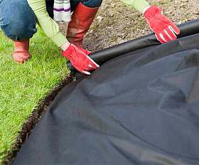 Геотекстиль 150 Строительный и садовый 1,6м x 25м (40 м2)