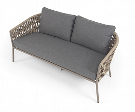 Комо диван 2-местный плетеный из роупа, каркас алюминий бежево-серый (RAL7006) муар, роуп серо-коричневый 23мм, ткань темно-серая 027