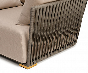 Форли кресло плетеное из роупа, каркас алюминий светло-серый (RAL7035) муар, роуп серо-коричневый 23мм, ткань Mossle бежевая