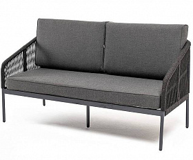 Диван Канны 4SIS 2-местный плетеный из роупа, каркас алюминий темно-серый (RAL7024) муар, роуп темно-серый круглый, ткань темно-серая 27 выс. пос.45см