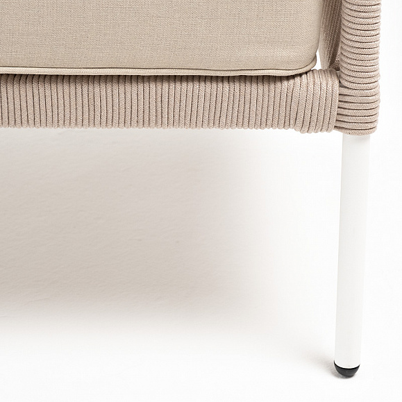 Канны диван 2-местный плетеный из роупа, каркас алюминий белый муар, роуп бежевый круглый, ткань бежевая 15052 фото 6