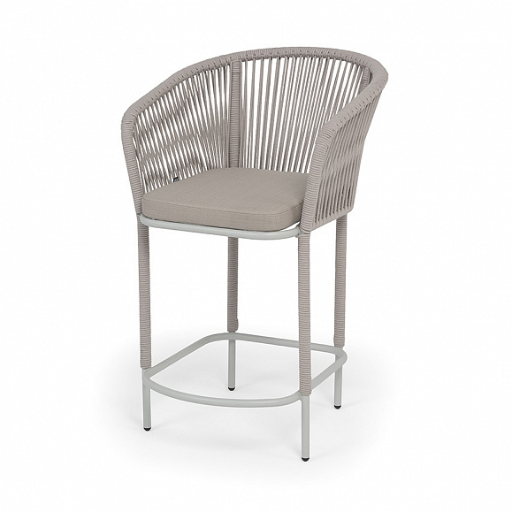 Марсель стул полубарный плетеный из роупа, каркас из стали светло-серый (RAL7035) муар, роуп бежевый круглый, ткань Mossle бежевая, пос.H65 фото 1