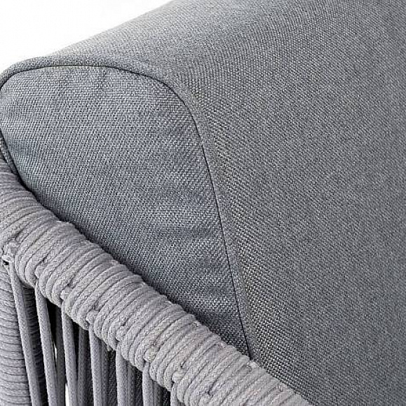 Кресло Канны 4SIS плетеное из роупа, каркас алюминий белый муар, роуп светло-серый круглый, ткань серая 17 фото 2