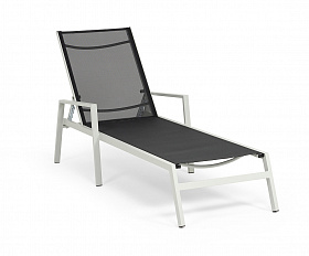 Парма шезлонг, каркас алюминий светло-серый (RAL7035) муар, ткань текстилен темно-серая