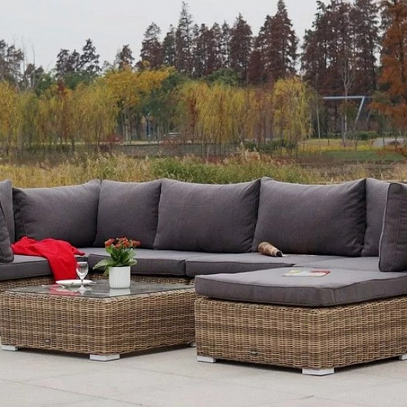 Модуль диванный угловой Лунго 4SIS из искусственного ротанга, цвет соломенный с подушками фото 5