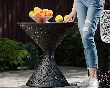 Стол Vitgarden Race Table d70 из базальта, цвет черный
