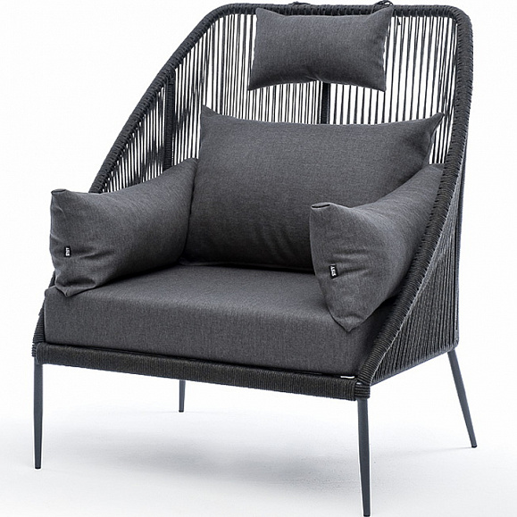 Мадрид кресло плетеное из роупа, каркас алюминий темно-серый (RAL7024) муар, роуп темно-серый круглый, ткань темно-серая 027 фото 1