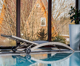 Шезлонг Agata Royal Family из искусственного ротанга, цвет бежевый