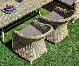 Обеденная группа Базелла 4SIS из искусственного ротанга, цвет соломенный