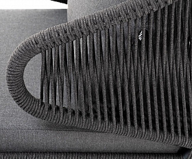 Кресло плетеное Милан 4SIS из роупа, каркас алюминий темно-серый (RAL7024), роуп темно-серый круглый, ткань темно-серая 019