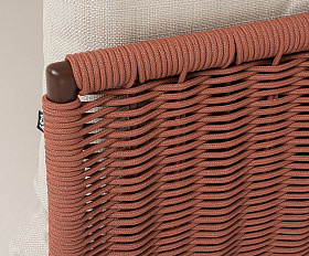 Фиджи диван 3-местный плетеный из роупа, каркас алюминий коричневый (RAL8016) муар, роуп красный (8372) круглый tex, ткань Mossle бежевая