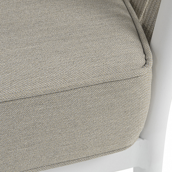 Касабланка диван 3-местный плетеный из роупа, каркас алюминий белый муар, роуп бежевый 20мм, ткань бежевая 052 фото 6