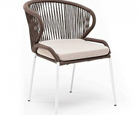 Стул Милан 4SIS плетеный из роупа, каркас алюминий белый муар, роуп коричневый круглый, ткань бежевая 52