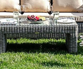 Стол плетеный кофейный из искусственного ротанга SUNSTONE Joygarden