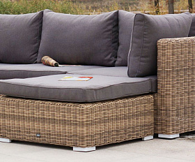 Лунго плетеная оттоманка с подушкой, цвет соломенный