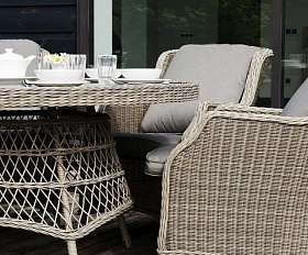 Плетеный обеденный стол Неаполь 4SIS из искусственного ротанга, цвет серо-соломенный