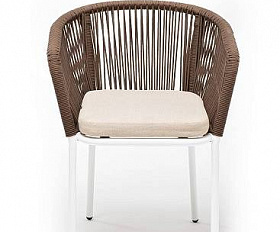Стул Марсель 4SIS плетеный из роупа, каркас алюминий белый муар, роуп коричневый круглый, ткань бежевая 52