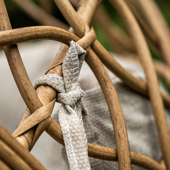 Венеция подвесное кресло-кокон из искусственного ротанга, цвет соломенный с бежевой подушкой фото 7