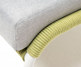 Кресло плетеное Милан 4SIS из роупа, каркас алюминий светло-серый (RAL7035) шагрень, роуп салатовый меланж круглый, ткань светло-серая