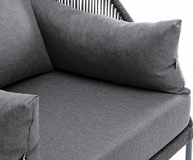 Мадрид кресло плетеное из роупа, каркас алюминий темно-серый (RAL7024) муар, роуп темно-серый круглый, ткань темно-серая 027