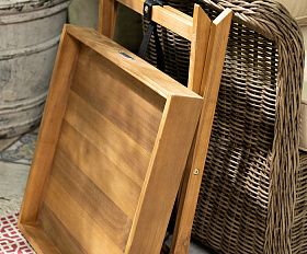 Стол поднос из акации FORMA Joygarden