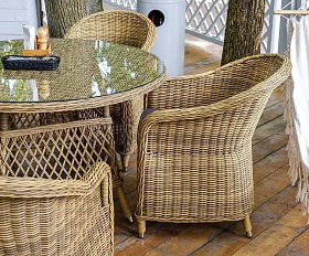 Плетеное кресло Равенна 4SIS из искусственного ротанга, цвет соломенный с серой подушкой