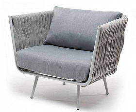 Кресло Монако 4SIS плетеное из роупа, каркас алюминий светло-серый (RAL7035) шагрень, роуп светло-серый 40 мм, ткань светло-серая