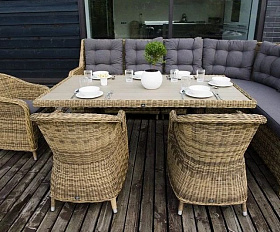 Обеденная группа Бергамо 4SIS из искусственного ротанга, цвет соломенный