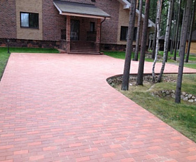 Тротуарная клинкерная брусчатка ЛСР Эдинбург 200х100х50 мм, темно-красный