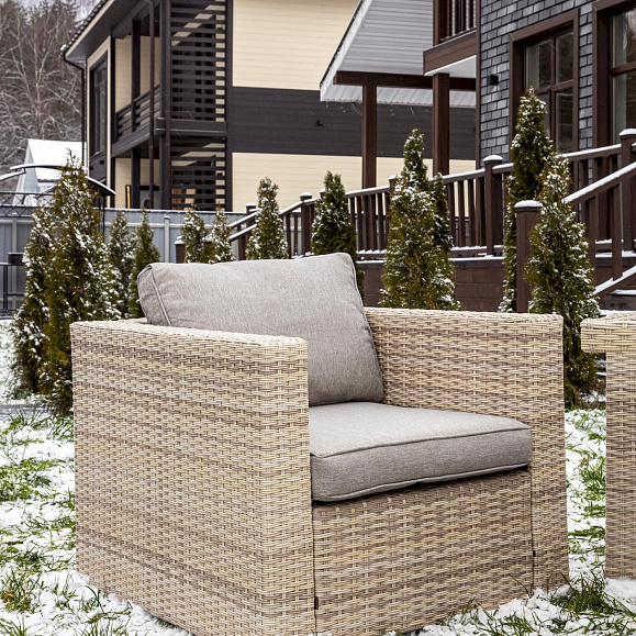 Обеденный комплект Karl Royal Family из искусственного ротанга с обеденным столом, цвет бежевый фото 5