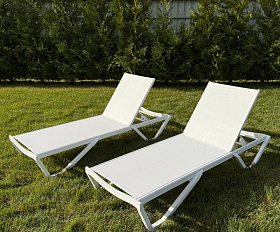 Комплект шезлонгов Enzo Royal Family из алюминия белый