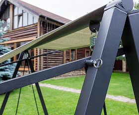 Качели Loan Royal Family трехместные из стали