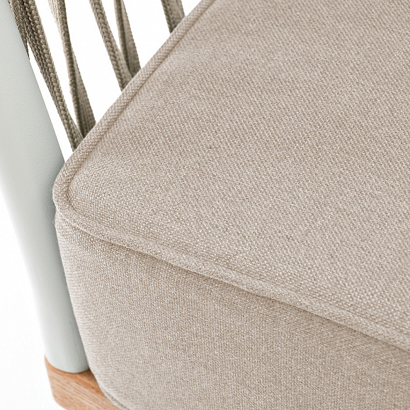 Касабланка кресло плетеное из роупа, основание дуб, каркас алюминий светло-серый (RAL7035) муар, роуп серо-коричневый 23мм, ткань бежевая 15052 фото 5