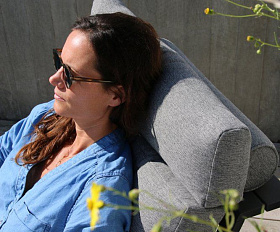 Кресло Malmo Brafritid с пуфом,антрацит/серый, алюминий/тик