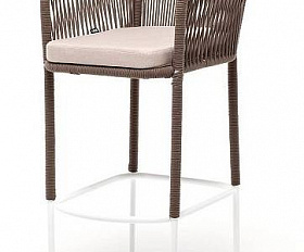 Стул Марсель 4SIS барный плетеный из роупа, каркас из стали белый муар, роуп коричневый круглый, ткань бежевая 52