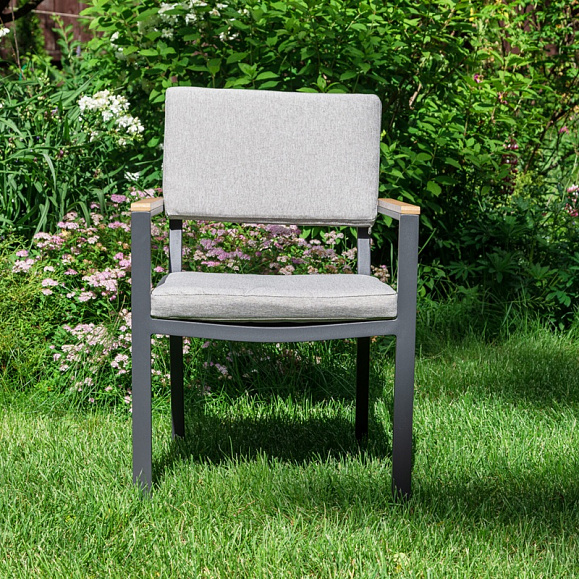 Обеденное кресло Oscar Royal Family из алюминия с подлокотниками из поливуда фото 2