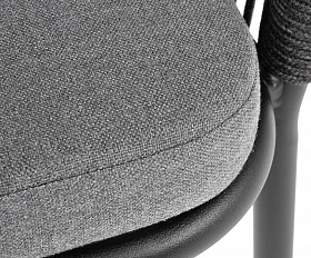 Марсель стул плетеный из роупа, каркас алюминий черный муар, роуп темно-серый круглый, ткань темно-серая 027