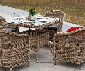 Обеденная группа Фредо 4SIS из искусственного ротанга, цвет соломенный