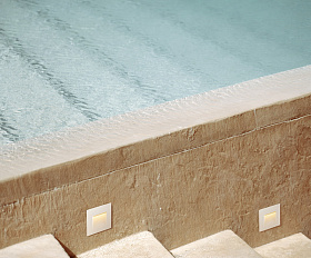 Подсветка для лестниц Arca Maytoni O038-L3W цвет Белый