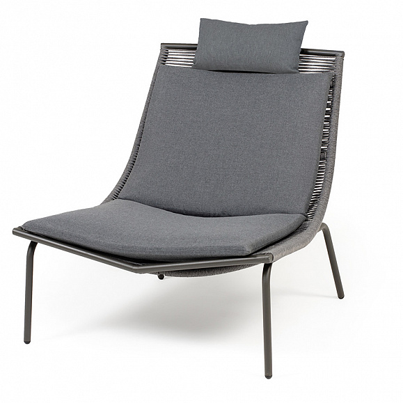 Авиньон кресло плетеное из роупа, каркас алюминий серый (RAL7022) муар, роуп серый круглый, ткань темно-серая 027 фото 1