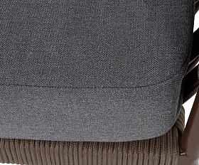 Диван Диего 4SIS 2-местный плетеный из роупа, каркас алюминий коричневый (RAL8016) муар, роуп коричневый круглый, ткань темно-серая 27