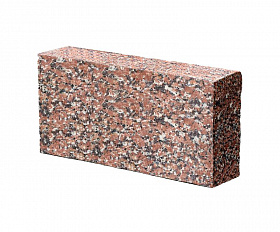 Брусчатка гранитная 300x150x80 мм пиленая Южно-Султаевское месторождение