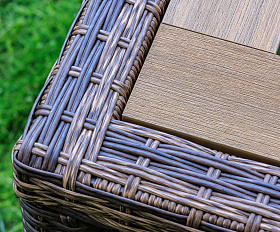 Обеденный стол Amelia Royal Family из искусственного ротанга 90 см, цвет коричневый