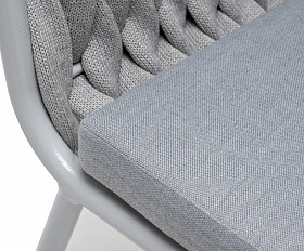 Монако стул плетеный из роупа, каркас алюминий светло-серый (RAL7035) муар, роуп светло-серый 40 мм, ткань светло-серая