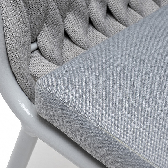 Монако стул плетеный из роупа, каркас алюминий светло-серый (RAL7035) муар, роуп светло-серый 40 мм, ткань светло-серая фото 5